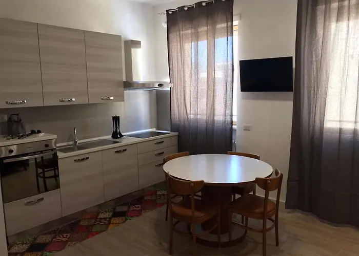 דירה Leccemaresalento